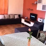 Apartmán With A Parking Space Novigrad - 12572