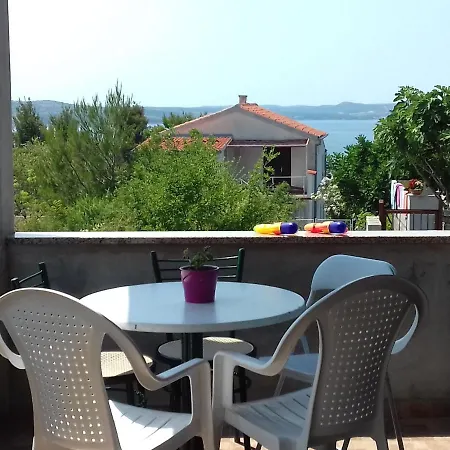 With A Parking Space Novigrad - 12572 Apartment Novigrad (Dalmatia)